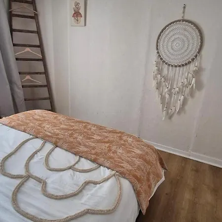 Apartment Chez T-e-o